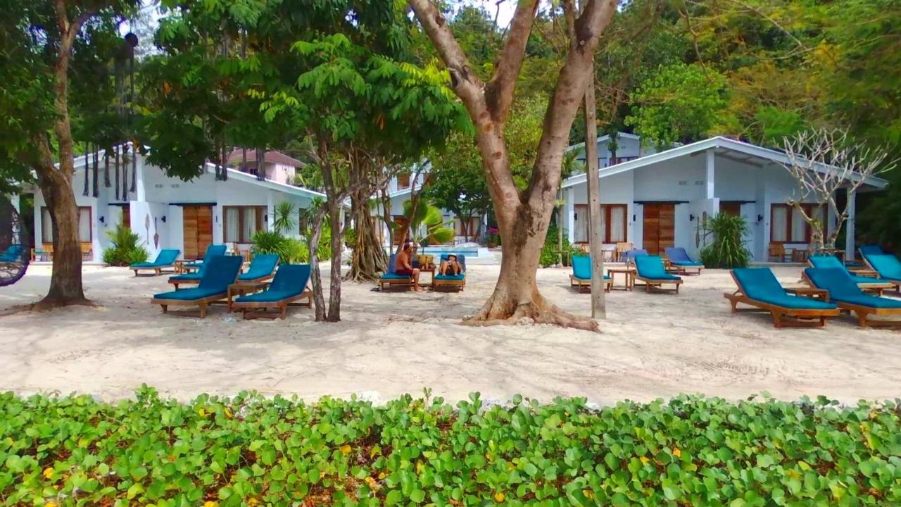 The Mooring Resort Panwa Beach Exterior foto